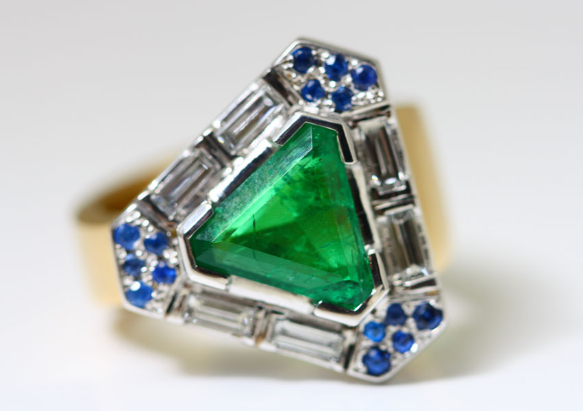 18k White and Yellow Gold Emerald, Diamond and Cobalt Spinel Ring